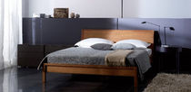traditional double bed BETT. 20 by Arge2. NEUE WIENER WERKSTAETTE