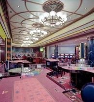 traditional glass chandelier QUEEN MARY 2, OCEAN LINER - 18448 Kalmar Lighting