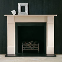 traditional mantel for fireplace THE VICTORIAN: THE CLASSIC VICTORIAN  Chesney 