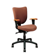 traditional office armchair PARAGON Jasper Desk Company