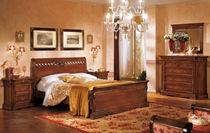 traditional solid wood double bed BASSANO : 727 VACCARI CAV. GIOVANNI