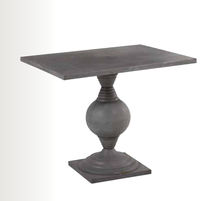 traditional table CHELSEA HANJEL