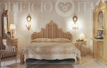 traditional upholstered double bed AMARCORD Opificio Italiano Srl