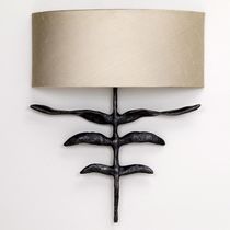 traditional wall light (bronze) INTERIOR : PHOENIX VAUGHAN