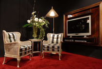traditional wingchair 800 : 136 MEDEA