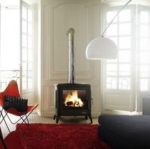 traditional wood-burning stove SEDAN 15  INVICTA