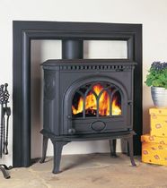 traditional wood-burning stove (cast iron) F 3 TD J&oslash;tul