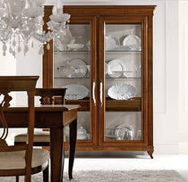 traditional wooden display case LUNGARNO DELLA SIGNORIA 905 by P. Pradella  MASSON MATIEE