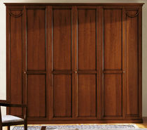 traditional wooden wardrobe MARTINA e