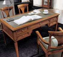 traditional wooden writing desk SALA e