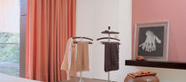 valet stand HELP ALBED