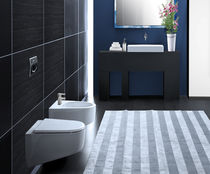 wall-hung toilet MOBY by Manuela Busetti / Andrea Garuti Vitruvit