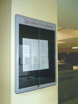 wall mounted standing display SHOW T09.17 SEBERG