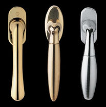 window handle  GROSFILLEX fen&ecirc;tres