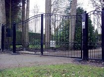 wrought iron entrance gate  New Forest Metal Work