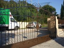 wrought iron entrance gate BIO GROT