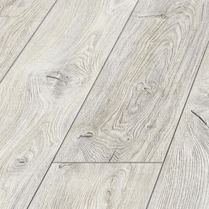 oak laminate flooring / clip-on / wood look / residential