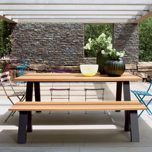contemporary table / wooden / rectangular / round