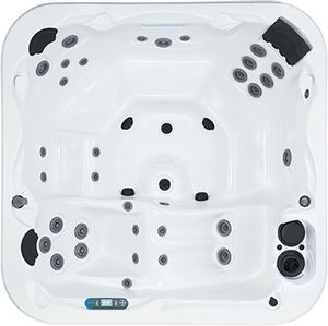 built-in hot tub / square / 6-seater