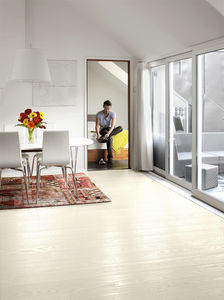 engineered parquet flooring / glued / floating / oak