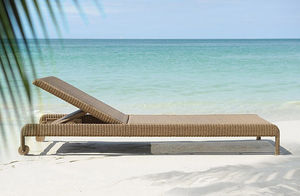 contemporary sun lounger / resin wicker / garden / on casters