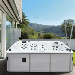 portable hot tub / rectangular / 5-seater / outdoor