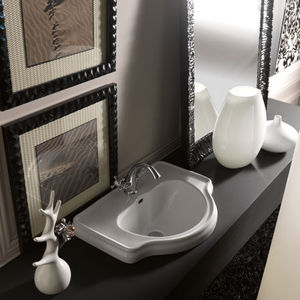 built-in washbasin / ceramic / traditional / with adjustable mirror