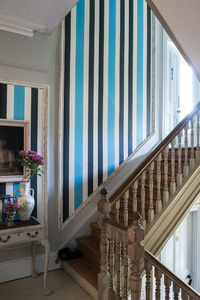 traditional wallpaper / fabric / striped