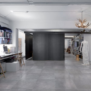 floor tile / porcelain stoneware / polished / concrete effect