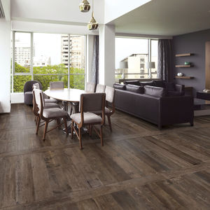 wall tile / floor / porcelain stoneware / patterned