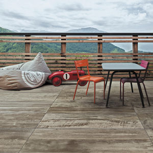 outdoor tile / floor / porcelain stoneware / plain