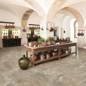 wall tile / floor / porcelain stoneware / patterned