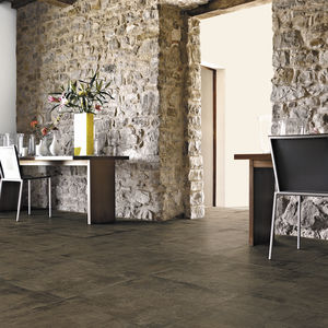 outdoor tile / wall / floor / porcelain stoneware