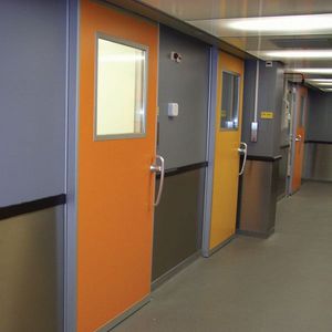 sliding door / laminate / hermetic / automatic