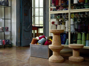 contemporary side table / cork / round / by Jasper Morrison