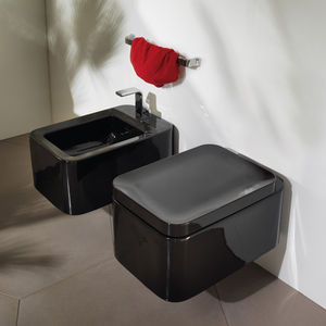 wall-hung bidet / ceramic / by Patrick Norguet