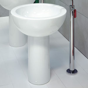 free-standing washbasin / round / ceramic / contemporary