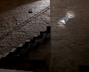 contemporary wall light / metal / orientable