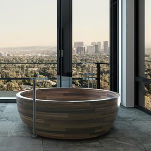 free-standing bathtub / round / wooden