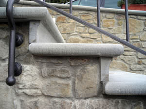 straight staircase / stone steps / with risers / traditional