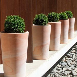 terracotta garden pot / conical / round