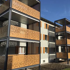 HPL railing / with panels / outdoor / for balconies