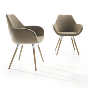 contemporary visitor armchair / fabric / leather / wooden
