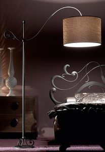floor lamp / traditional / iron / wrought iron