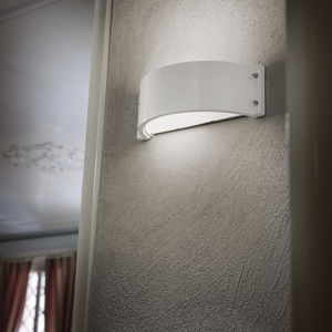 contemporary wall light / methacrylate / glazed ceramic / fluorescent