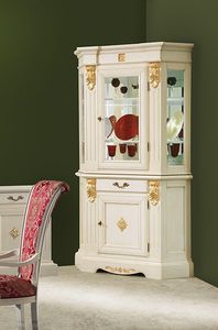 classic display case / wooden
