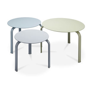 Scandinavian style side table / wood veneer / laminate / round