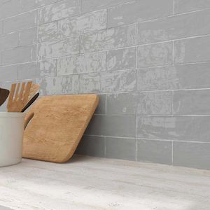 indoor tile / wall / ceramic / plain