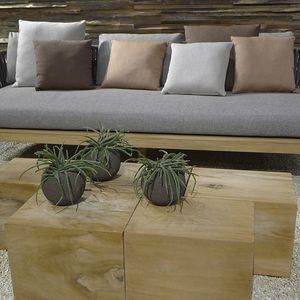upholstery fabric / plain / polyester / polyurethane