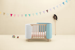 single bed / contemporary / baby / metal
